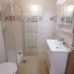 Metro 7 Apartamento *