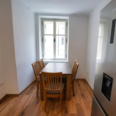 Metro 7 Appartement