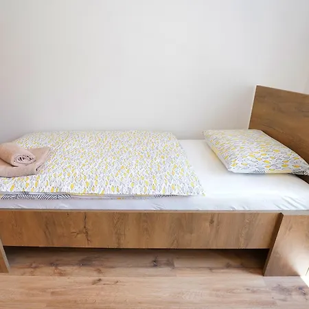 Appartement Metro 7