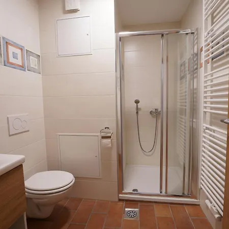 Metro 7 Apartamento *