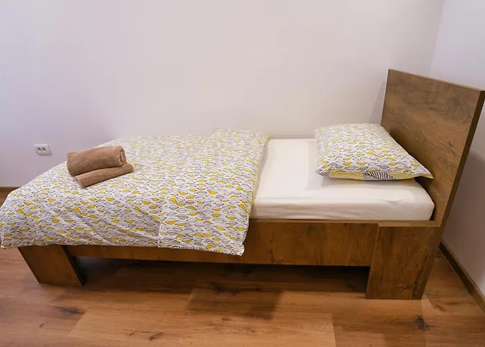 Διαμέρισμα Metro 7 *