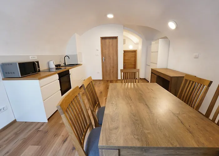 Διαμέρισμα Metro 7 *